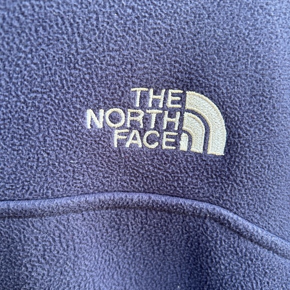 The North Face Men’s Full Zip Long Sleeve Navy Blue Soft Jacket. Medium - Picture 8 of 9